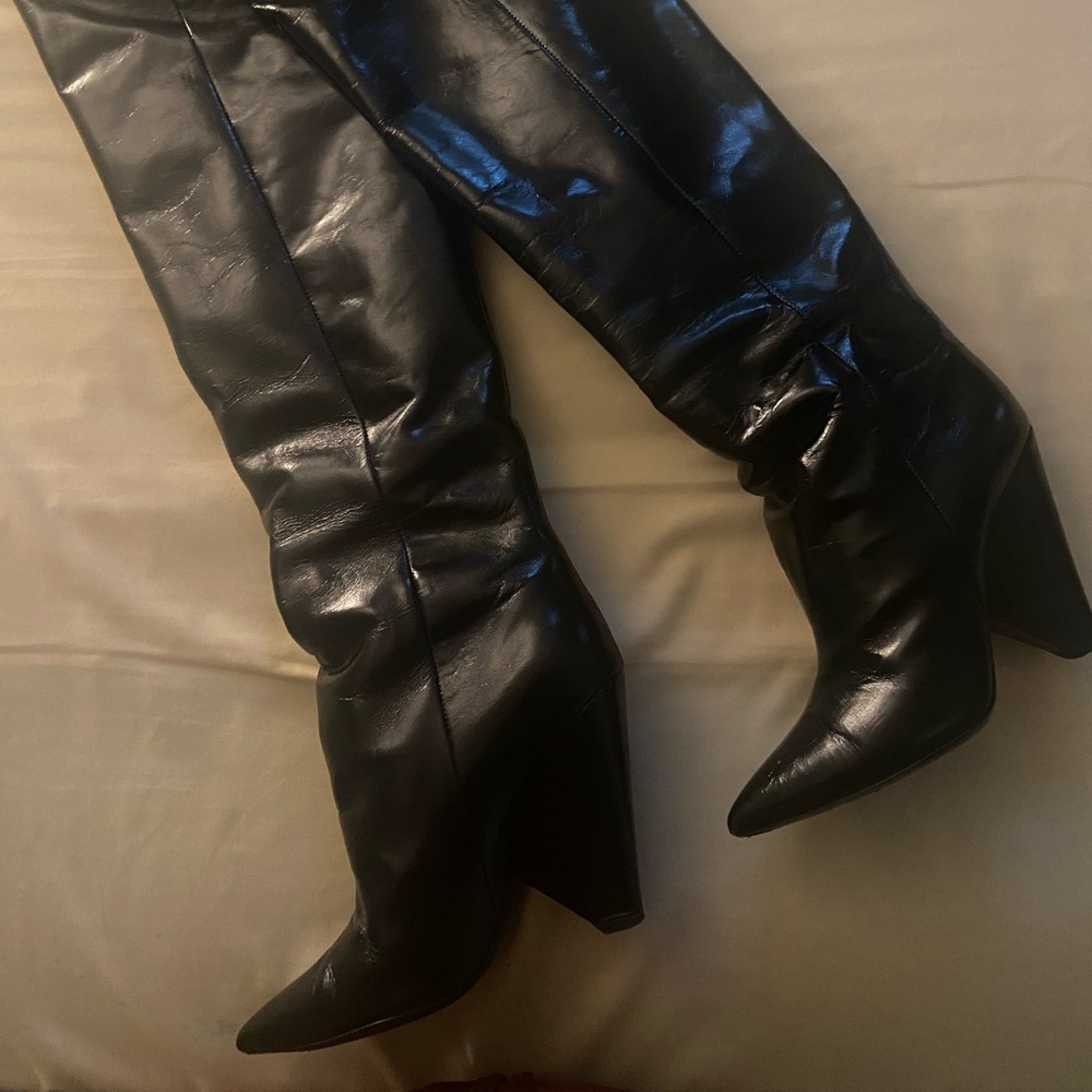 Saint Laurent Niki Thigh High Patent Leather Boot - Picture 5 of 6